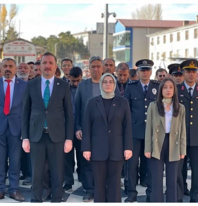 Gazi Mustafa Kemal Atatürk’ün ebediyete irtihalinin 87. yıl dönümü dolayısıyla ilçemizde anma programı düzenlendi.