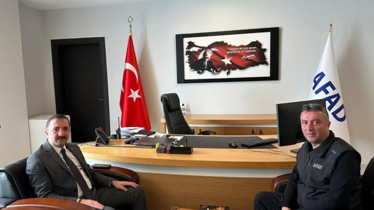 AFAD İl Müdür Yardımcısı Ali Polat’ı ziyaret ederek ilçemize dair istişarelerde bulunduk.  Nazik misafirperverliği için teşekkür ediyorum.